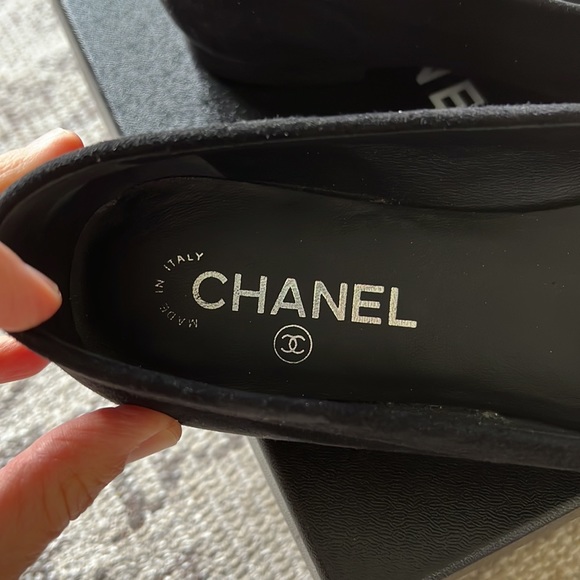 CHANEL black woven chain double Cs loafers - Picture 4 of 15